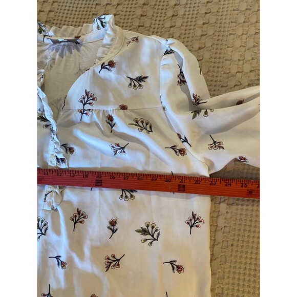 Loft Blouse Size XL Top Cream Long Sleeve Ruffle Collar 1/3 Button Front Dressy - Picture 8 of 10